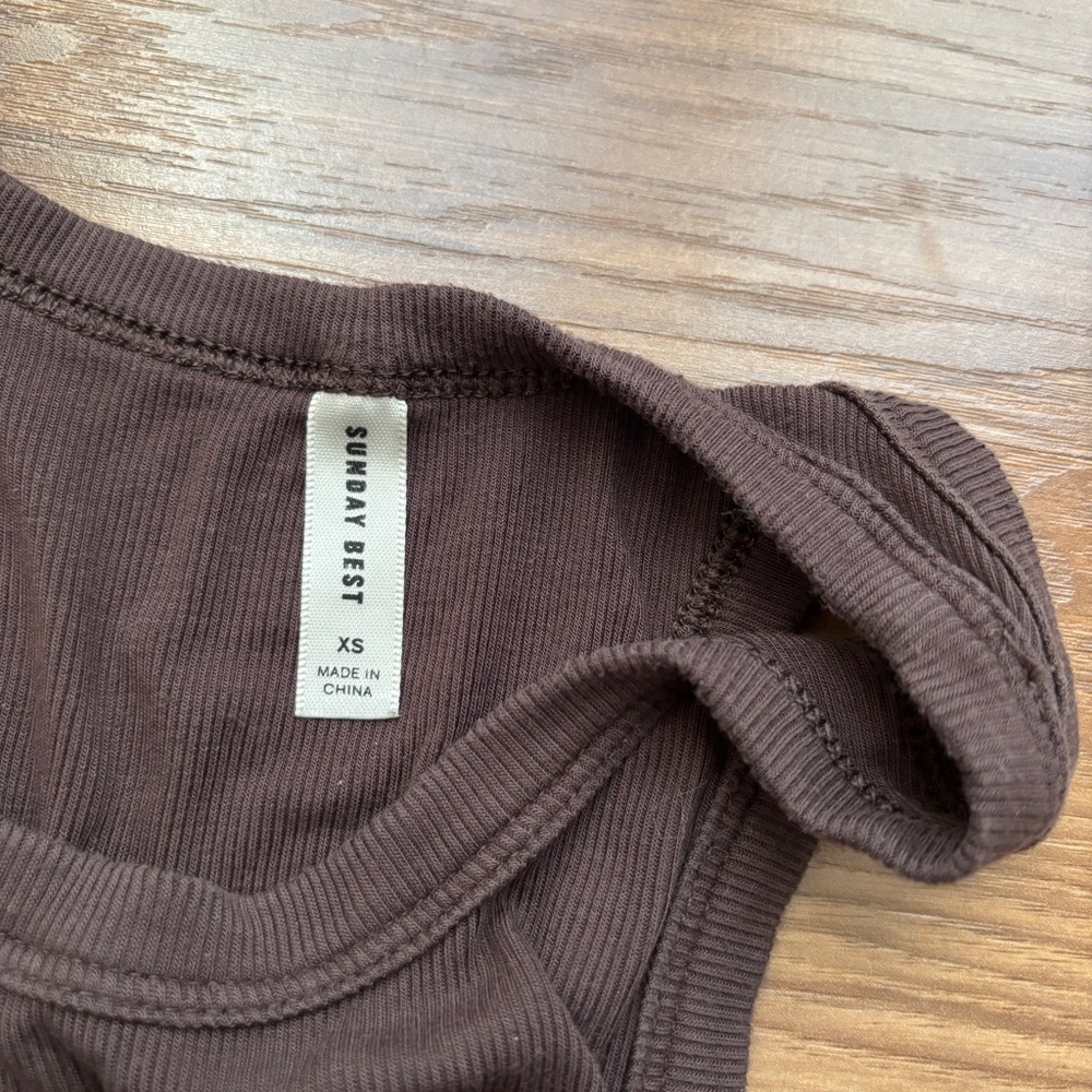 BUNDLE (4) Aritzia Sunday Best Wilfred Free Tops Tanks Set XS/S - Picture 9 of 16